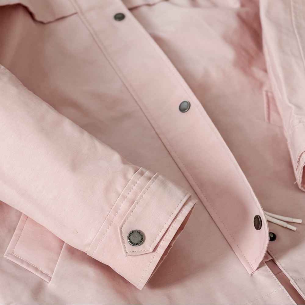 Abercrombie & Fitch Classic Rain Jacket in Blush Pink - Picture 8 of 12